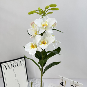 7 Cabezas de Magnolia Qianxi, Orquídeas Artificiales de Alta Calidad para Decoración Navideña, Técnica Hecha a Mano para Ocasiones de Graduación - Product Image 5