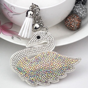 Latest Personalized Rhinestone Key Rings Holder <b>Animal</b> <b>Crystal</b> Swan Key Chain Bag Pendant Gift Wholesale - Product Image 5
