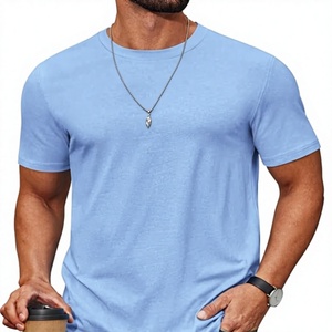 Camiseta de Manga Corta para Hombre, Cuello Redondo, Color Azul Claro, Corte Regular, Informal, Tejida, 100% Algodón, Diseño Liso, Transpirable, Color Sólido - Product Image 1