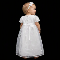 Robe de baptême pour bébé fille D9179 beige avec manches bouffantes et broderie à pois