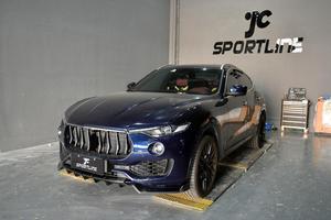 Diffuseurs avant en fibre <span class=keywords><strong>de</strong></span> carbone pour <span class=keywords><strong>Maserati</strong></span> Levante S <span class=keywords><strong>Sport</strong></span> Utility 4 portes 16-19 - Product Image 2