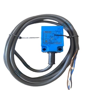 เจลอน Lkb-0724na สวิตช์ตรวจจับความใกล้เคียงแบบเหนี่ยวนำ 24 โวลต์ รีเลย์เซ็นเซอร์โลหะสีน้ำเงินสำหรับใช้ในอุตสาหกรรม - Product Image 2