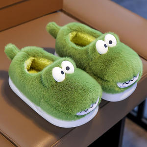 Pantoufles d'Intérieur Douces en Peluche d'Hiver Chaudes pour Enfants, Motif Animal Crocodile Unisexe, Moelleuses pour Enfants - Product Image 4