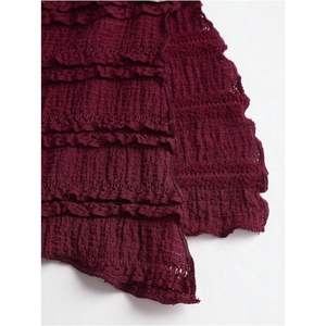 Haut en tricot asymétrique à volants et épaules dénudées pour femme, coupe courte, doux et tendance, idéal pour les soirées - Product Image 1