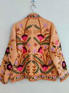 Chaqueta de Algodón Bordada Suzani Vintage, Abrigo Boho Chic TNT, Prenda Exterior Floral Uzbeka Hecha a Mano, Chaqueta de Algodón Suzani - Product Image 6