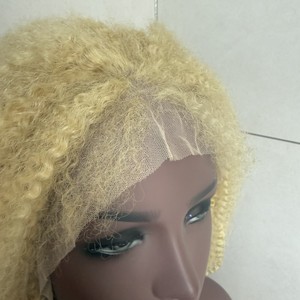 <span class=keywords><strong>Parrucca</strong></span> in <span class=keywords><strong>Capelli</strong></span> Umani, <span class=keywords><strong>Capelli</strong></span> Vergini Vietnamiti, Prodotti Pronti per la Spedizione, <span class=keywords><strong>Capelli</strong></span> Umani <span class=keywords><strong>Veri</strong></span> <span class=keywords><strong>Afro</strong></span> Ricci, Colore 613 - Product Image 4