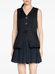 Robe de cocktail de luxe pour femme, noire, effet deux pièces, col rond, sans manches, à 3 boutons dorés, plissée et à empiècements, respirante et amincissante - Product Image 2