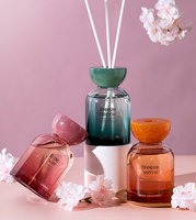 Diffuseur de parfum en verre personnalisé OEM HomeFlower 200 ml avec bâtonnets en rotin, coffret cadeau, huile essentielle d'aromathérapie sans flamme pour intérieur