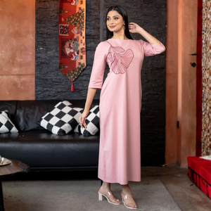 Vestido Maxi de Lino Rosa Pálido Elegante de Primera Calidad con Bordado Floral, Informal para Mujer - Product Image 5