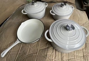Ensemble de 4 ustensiles de cuisine de luxe en <span class=keywords><strong>fonte</strong></span> <span class=keywords><strong>émaillée</strong></span>, couleur dégradée, comprenant une cocotte, fabrication chinoise, outil de cuisine domestique pour la fête du Ramadan - Product Image 6