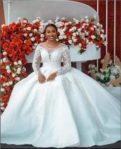 Nuevo Vestido de Novia de Moda, Vestido de Novia de Tul, Estilo Sencillo, Manga Larga, con Encaje - Product Image 3