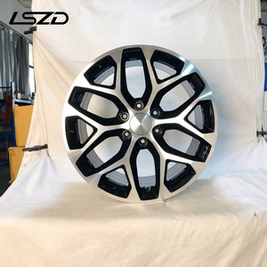 LSZD auf Lager: Dreifach verchromte Flow-Formed-Felgen 20, 22, 24, 26 Zoll 6x5.5 Schneeflockenfelgen für Chevy Silverado 1500 Tahoe - Product Image 4