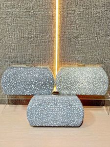 Cross-border New Fashionable Evening Dress <b>Clutch</b> Bag Enselled Pearl Chain Buckle Light Luxury Polyester Daily Tanjing - Product Image 4