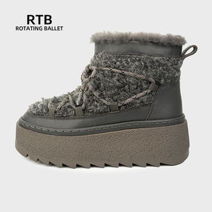 Cómodas botas de nieve de lana gruesa con suelas de goma antideslizantes Botas de senderismo al aire libre de invierno de piel de vaca impermeables Botas de piel - Product Image 2