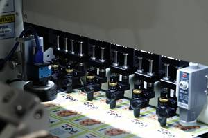 2025 produk laris mesin pemotong logam Label <span class=keywords><strong>Digital</strong></span> untuk memotong Label dari VOREY VD3350 satu stasiun - Product Image 6