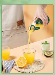 3.7V Portable Jus Machine Mini Portable Mélangeur En Acier Inoxydable Lame Jus Mélangeur <span class=keywords><strong>PC</strong></span> Portable Hôtel Smoothie Mélangeur - Product Image 5