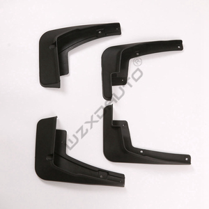 WZXD Garde-boue en caoutchouc noir pour voiture 2022 - Product Image 3