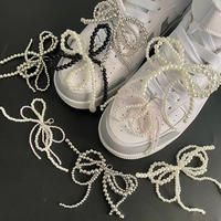 Boucle de chaussure en polyester faite à la main pour femmes avec des clips en métal sertis de strass et un ruban en nœud, accessoires pour lacets de baskets