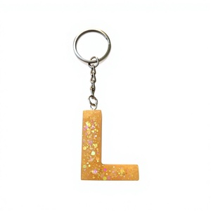 Llavero de Resina Hecho a Mano con Diseño de Letra Personalizada, Colorido y Personalizado para Bolsos, Mochilas, Llaves, Regalos - Product Image 6