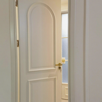 Panneau de porte intérieure en polymère de bois massif de haute qualité avec un design moderne pour les projets d'appartements et de villas - Direct usine
