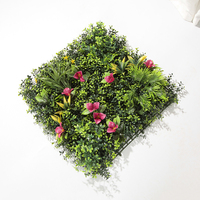 Mur végétal artificiel vert 50x50cm en plastique, gazon vertical résistant aux UV et à l'eau, écologique et durable pour usage domestique