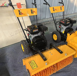 แปรงหญ้าเทียมประสิทธิภาพสูง แปรงหญ้าเทียมคุณภาพดี เครื่องปัดหญ้าเทียมแบบใช้น้ำมันเบนซิน - Product Image 6