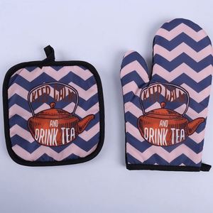 Thickening Kitchen Double Oven Mitt Glove Customized Heat-Resistant Pot Holders Sets - Product Image 4