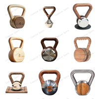 Kettlebell de luxe haut de gamme en acier massif entièrement recouvert de bois, poids de fitness personnalisé avec logo pour la salle de sport à domicile