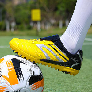 Botas de Fútbol Personalizadas de Fábrica para Hombre, Zapatillas de Fútbol de Caña Alta, Zapatillas Deportivas de Moda para Césped Artificial, Color Amarillo - Product Image 5