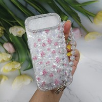 Étui de téléphone portable antichoc pour X Xr Xs Max 11 12 13 14 15 16 17 Pro Max, coques de téléphone iPhone avec des fleurs et des bracelets à chaîne
