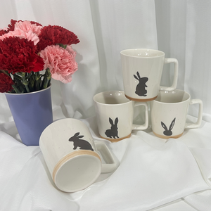แก้วพอร์ซเลนสีขาวดีไซน์ใหม่ระดับมืออาชีพ ของขวัญทางธุรกิจ ลายกระต่ายน่ารัก เคลือบสีเงา คุณภาพพรีเมียม ปรับแต่งได้ - Product Image 6