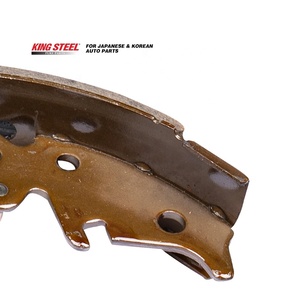 อะไหล่รถยนต์ KINGSTEEL OEM 04495-26240 04495-08030 04495-04010 ผ้าเบรกกึ่งโลหะสำหรับรถตู้ไฮเอซ 2KD 2TR - Product Image 2