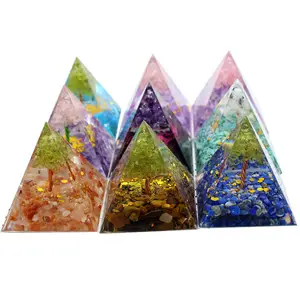 Groothandel Kristallen Boom Orgoniet Orgone Piramide Hars Kristal Ambachten Reiki Helende Kristal Gegraveerde Steen Voor Creatieve Ambachten