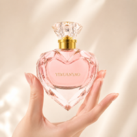 Flacon de parfum en forme de cœur au design unique, 60 ml, 100 ml, avec pompe, bouchon en cristal, couleur rose Panton personnalisable, logo