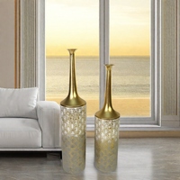 Grand vase de sol en métal, vase décoratif en fer doré antique, luxe pour la décoration intérieure, vase à fleurs pour salon, vente en gros