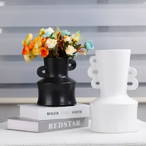 Redeco Hochwertige kreative Amphora weiße Vase Matte Keramik schwarze Vase für die Inneneinrichtung