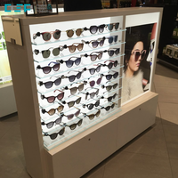 Support d'exposition de lunettes de soleil en acrylique sur pied, grand format, personnalisé, de luxe, avec éclairage LED, fabriqué en usine au Vietnam