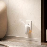 Diffuseur d'huiles essentielles électrique à brancher avec veilleuse LED et contrôle par application, idéal pour hôtels, maisons et décoration murale haut de gamme