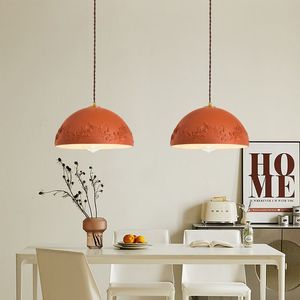 โคมไฟเพดานสไตล์นอร์ดิกยุโรปอเมริกันญี่ปุ่นแบบใหม่ปี 2023 ดีไซน์สร้างสรรค์เฉพาะตัวสำหรับห้องรับประทานอาหาร ใช้พลังงานไฟฟ้ากระแสสลับ - Product Image 6