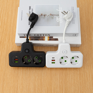 ปลั๊กพ่วงแบบลูกบาศก์ NEW TIMES สีขาว/ดำ มาตรฐานยุโรป 10A พร้อมพอร์ต USB-Type C และเต้ารับไฟฟ้า 2 ช่อง - Product Image 1