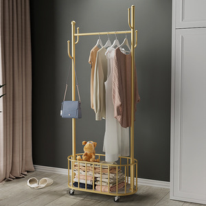 Appendiabiti da terra appeso in metallo dorato di lusso soggiorno mobile albero Stand organizzazione di stoccaggio della casa appendiabiti con ruota - Product Image 1