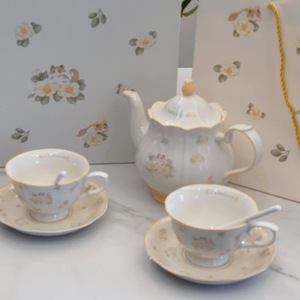 Camellia Ragdoll Cat Taza <span class=keywords><strong>de</strong></span> cerámica y platillo Tetera con tapa Juego <span class=keywords><strong>de</strong></span> café Té <span class=keywords><strong>DE</strong></span> LA TARDE Caja <span class=keywords><strong>de</strong></span> regalo Francés Retro Vintage Té para dos - Product Image 3