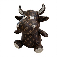 Figurine de bœuf en peluche courte ultra douce ornée de diamants, tendance luxe léger, rembourrée en coton, anti-stress, pour la maison, la voiture et le bureau