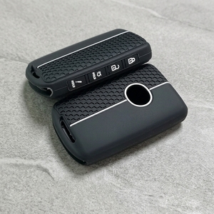 Cover Protettiva in Silicone Opaco Premium per Chiave Auto Mazda 3 6 CX30 CX-5 CX-8 BP 2020-2024, Guscio Protettivo per Chiave Intelligente a 4 Pulsanti - Product Image 1