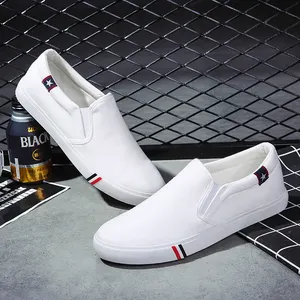 Custom Men Casual Shoes Fashion Sneakers Men Loafers Breathable Slip On White Canvas Boat Shoes