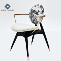 Ensemble de chaises de salle à manger Foshan Phoebe, style moderne, luxe européen, antique, or, acier inoxydable, avec accoudoirs