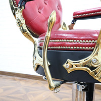 Chaise de barbier rouge de style rétro, chaise de coiffure en cuir, chaise de rasage de luxe, cadre pivotant inclinable, chaise de coiffure pour salon