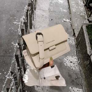 Nouvelle collection 2025 : Sacs à main et sacs fourre-tout tendance pour femmes – Produits en gros pour dames, disponibles en ligne depuis la Chine - Product Image 3