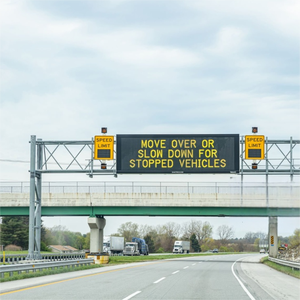 Offre spéciale Vente en gros Affichage LED <span class=keywords><strong>Panneaux</strong></span> de signalisation Panneau routier Autoroute à messages variables Panneau à messages dynamique - Product Image 2
