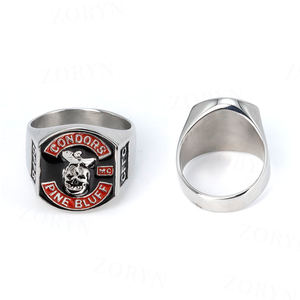 Anillo MC de Acero Inoxidable Yunnique Condors Pine Bluff para Hombre, con Calavera Esmaltada, Estilo Biker Gótico Punk Rebelde Oscuro, para Club de Motociclistas - Product Image 1